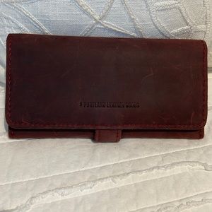 PORTLAND LEATHER wine colored trifold wallet - leather